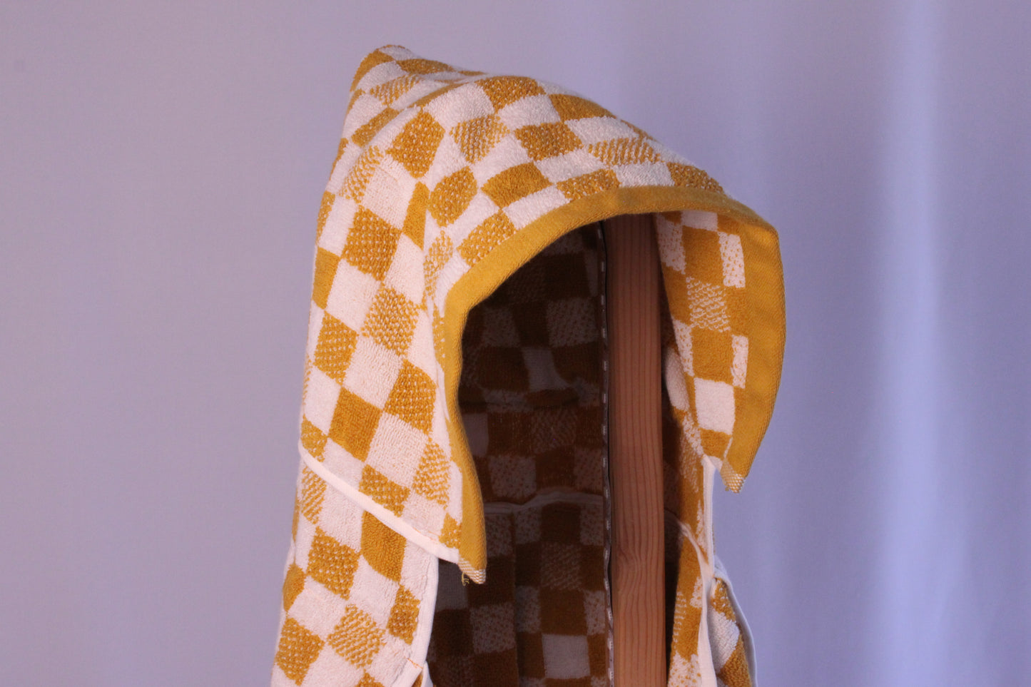 Retro Checkered in Gold