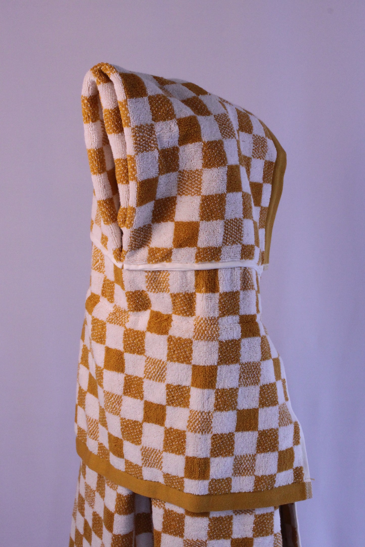 Retro Checkered in Gold